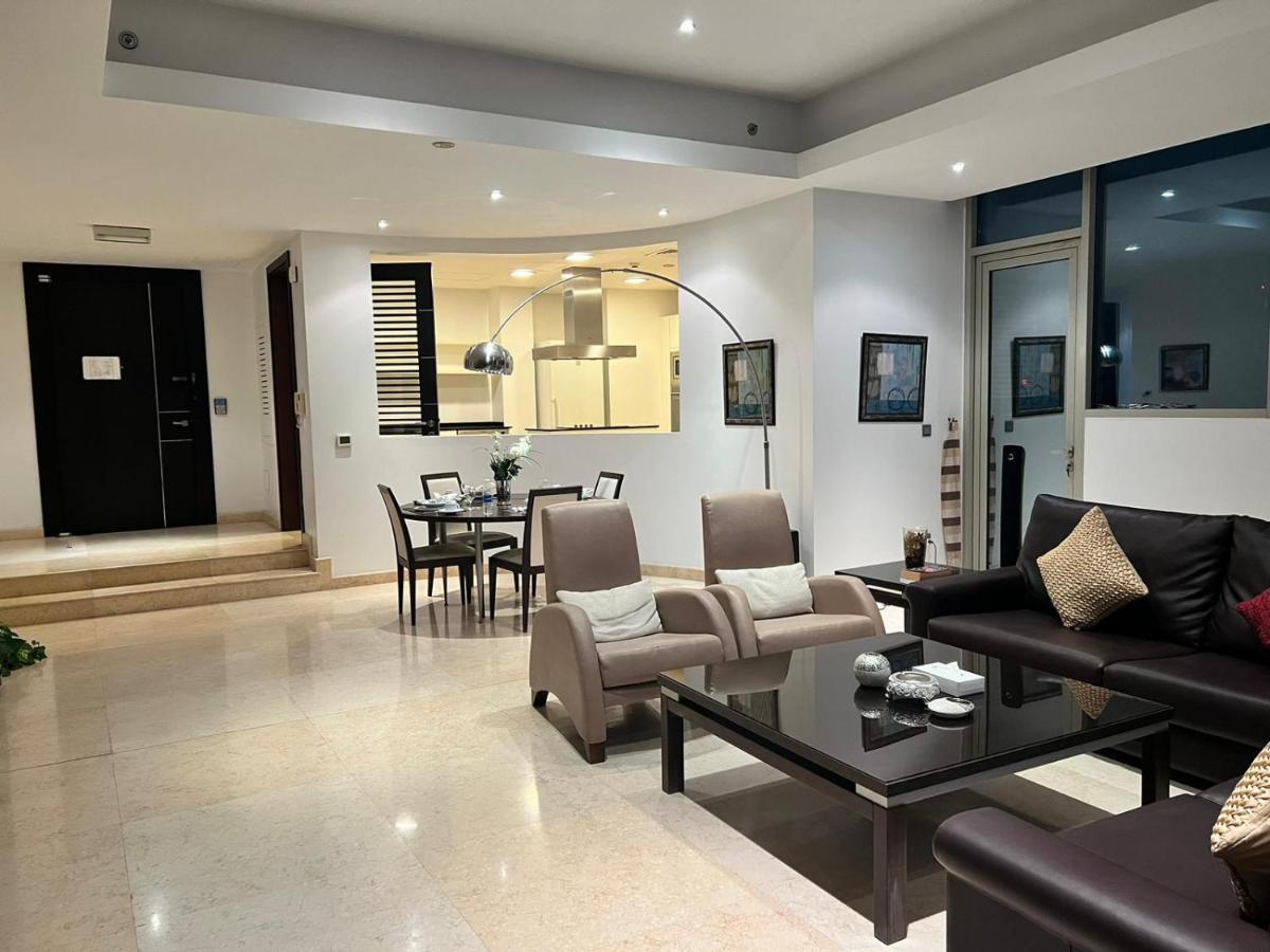 מנאמה Butterfly Residence מראה חיצוני תמונה